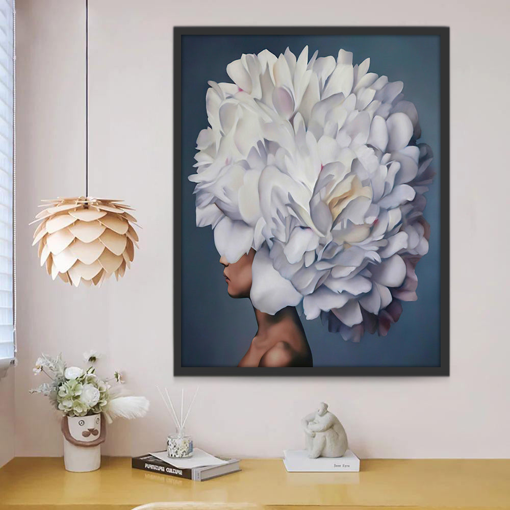 Het Hoofd van de Vrouw Bedekt met Weelderige Witte Bloemen Schilderen op Nummers