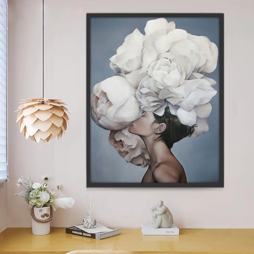 Kortharige Vrouw met Witte Bloemen Schilderen op Nummers