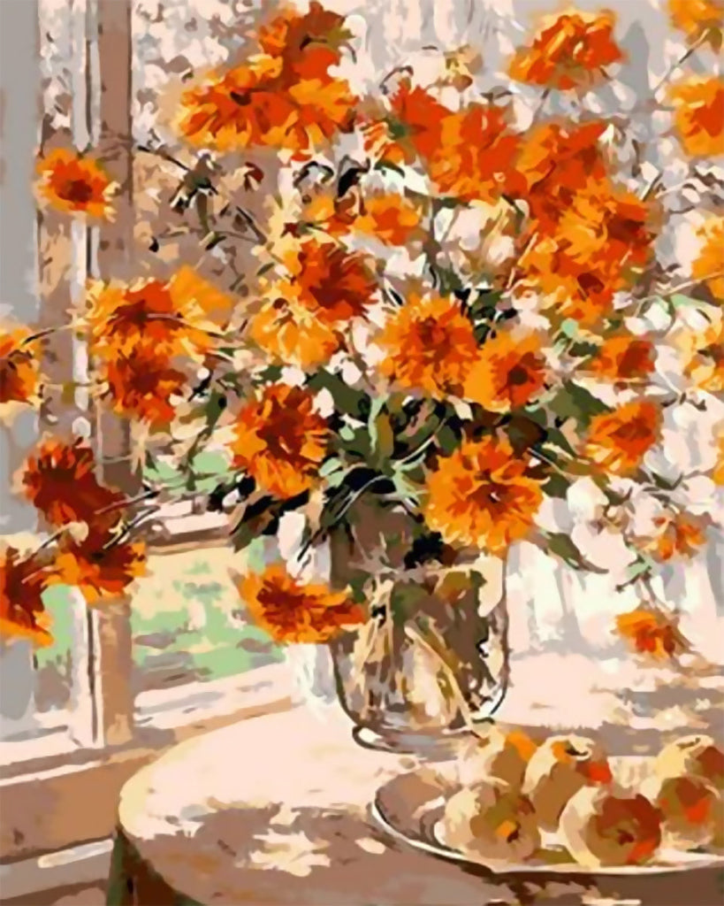 Oranjekleurige bloemen voor het raam Schilderen op Nummers