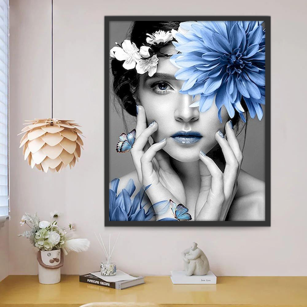 Schoonheid met een Blauwe Bloem Schilderen op Nummers