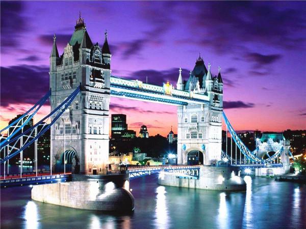 Tower Bridge in London tegen een Avondhemel Schilderen op Nummers