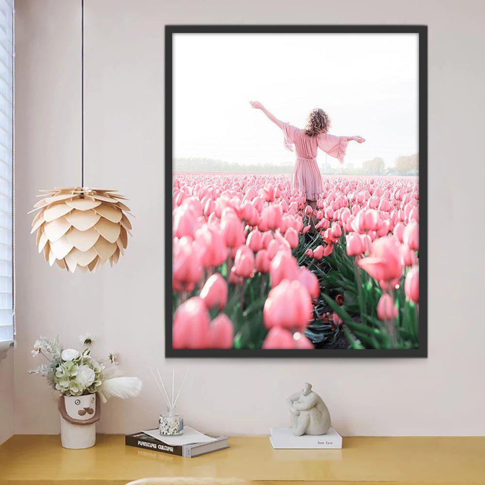 Vrouw in een Tulpenstruik Schilderen op Nummers
