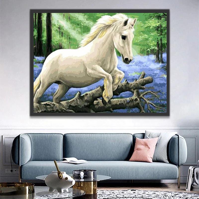 Wit Paard Springt over Tak Schilderen op Nummers